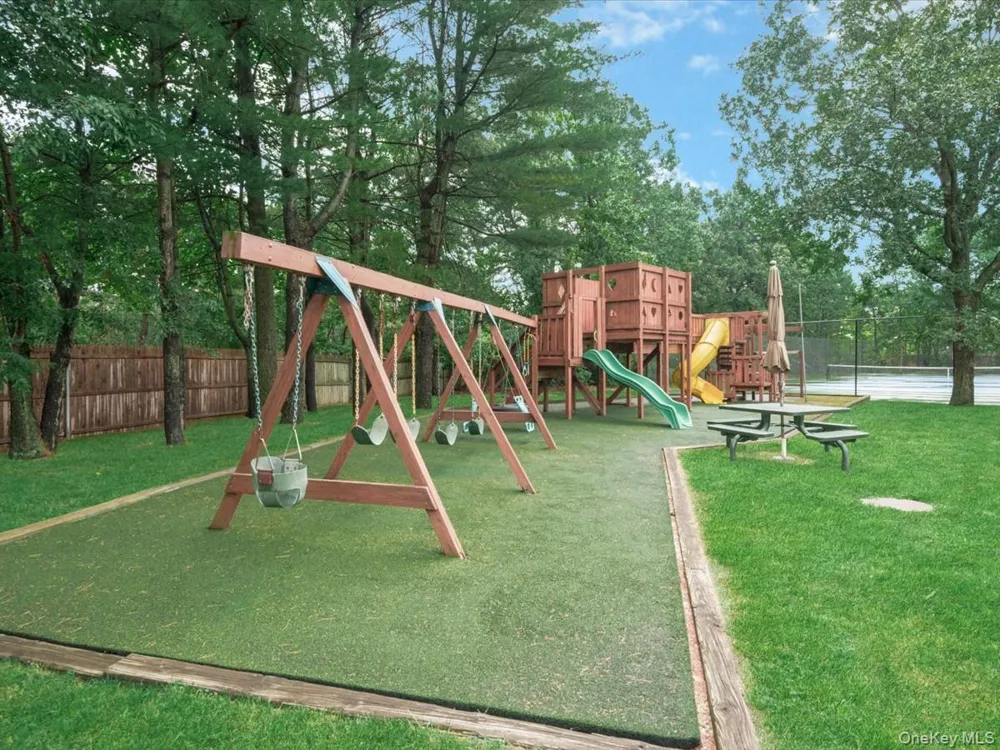 112 Dari Drive Holbrook, NY 11741