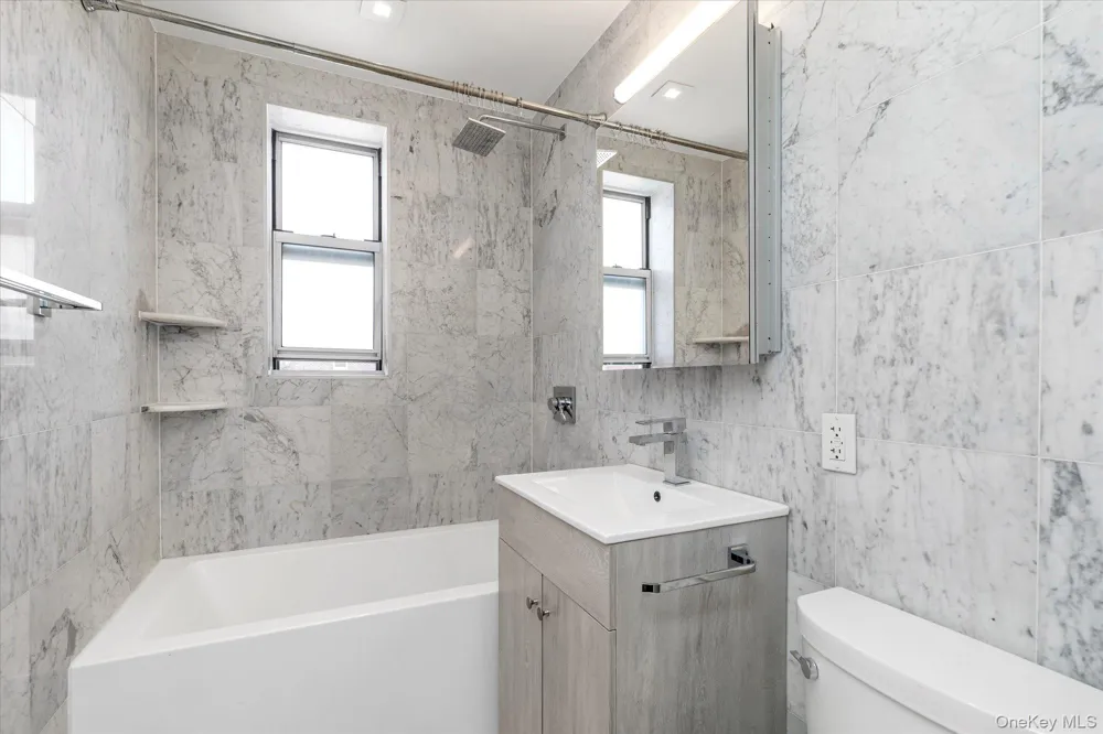 67-12 Yellowstone Blvd #F18 Forest Hills, NY 11375