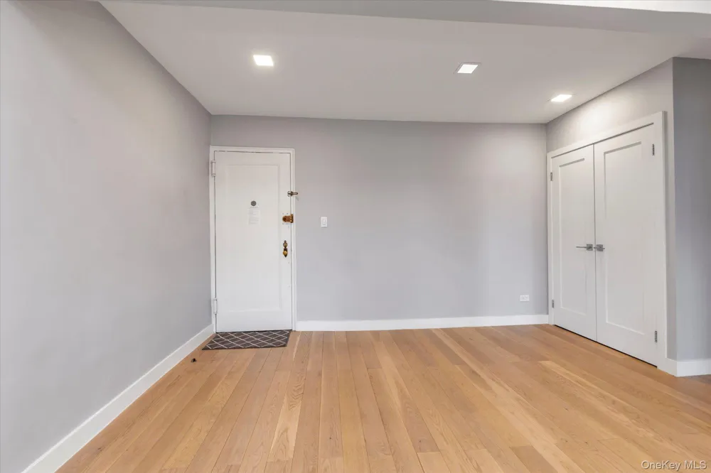 67-12 Yellowstone Blvd #F18 Forest Hills, NY 11375