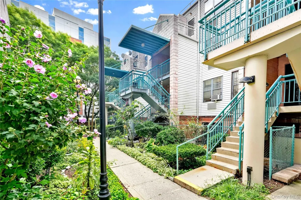 529 E 156th Street #68D Bronx, NY 10455