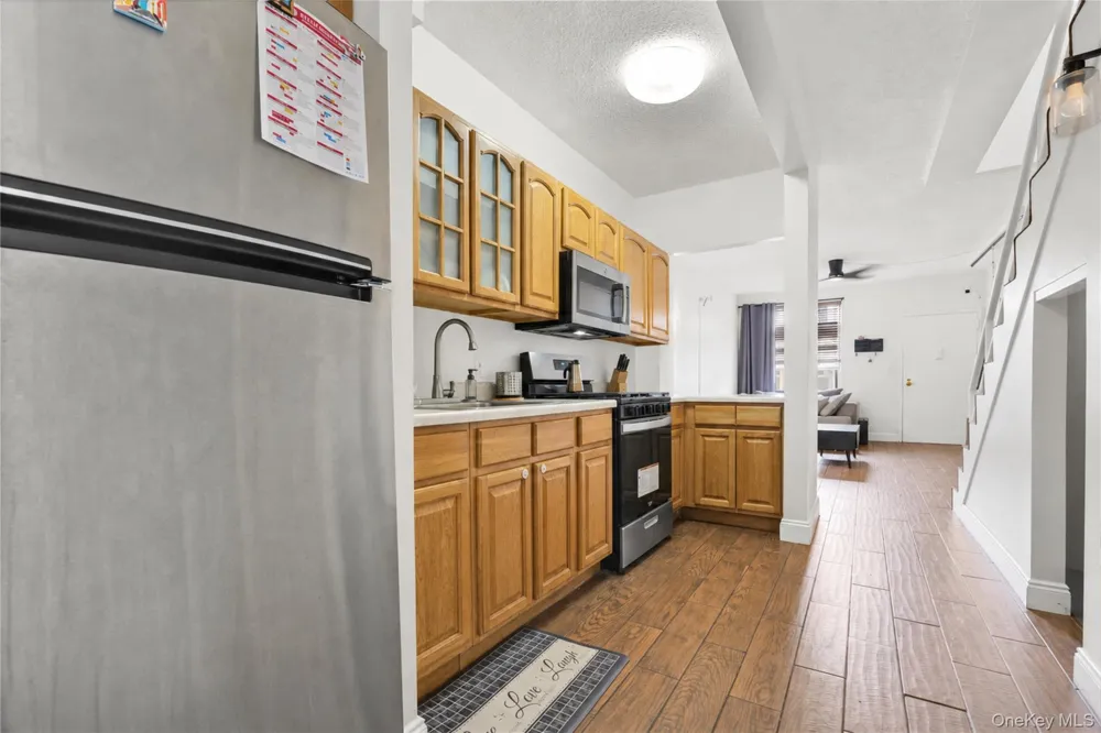 529 E 156th Street #68D Bronx, NY 10455