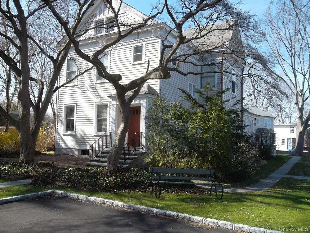 95 High Street #3 Huntington, NY 11743