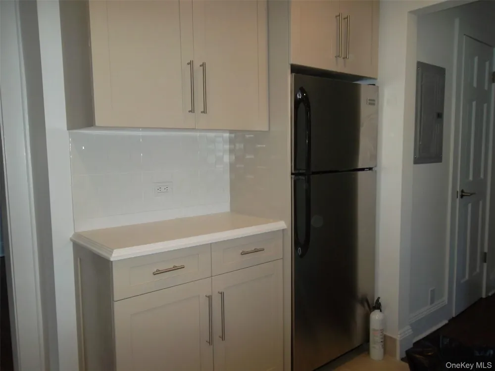 95 High Street #3 Huntington, NY 11743