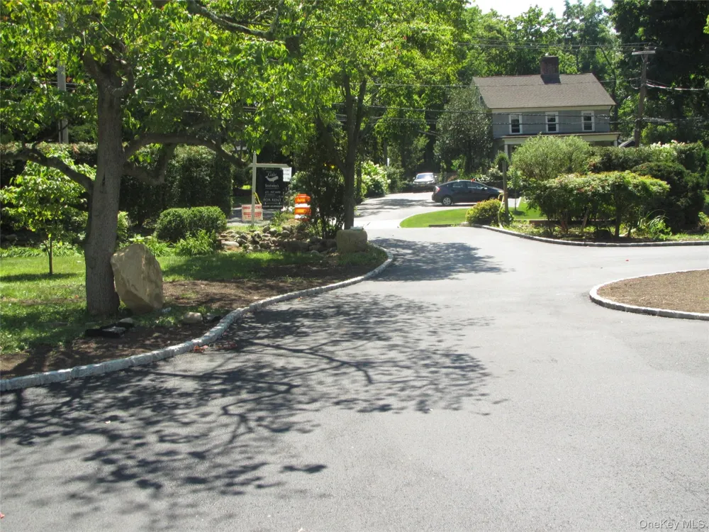 95 High Street #3 Huntington, NY 11743