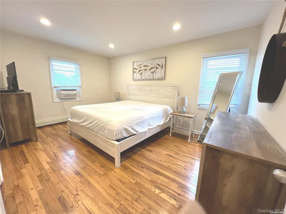 249 E Broadway Long Beach, NY 11561