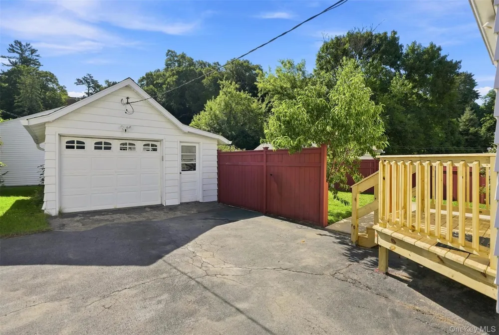 116 Andrew Street Kingston, NY 12401
