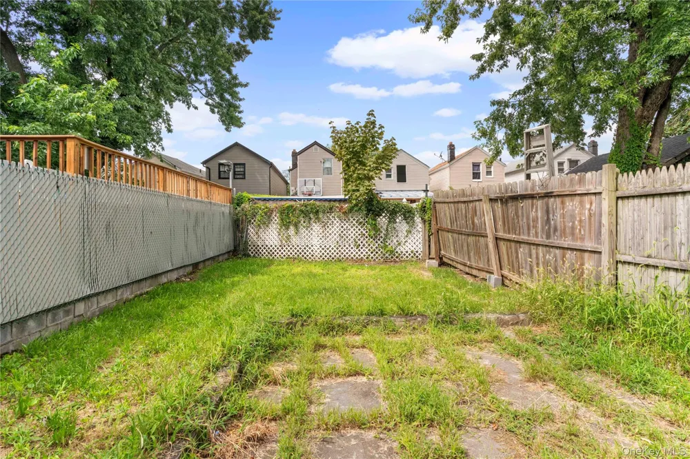 117-22 142nd Place Jamaica, NY 11436