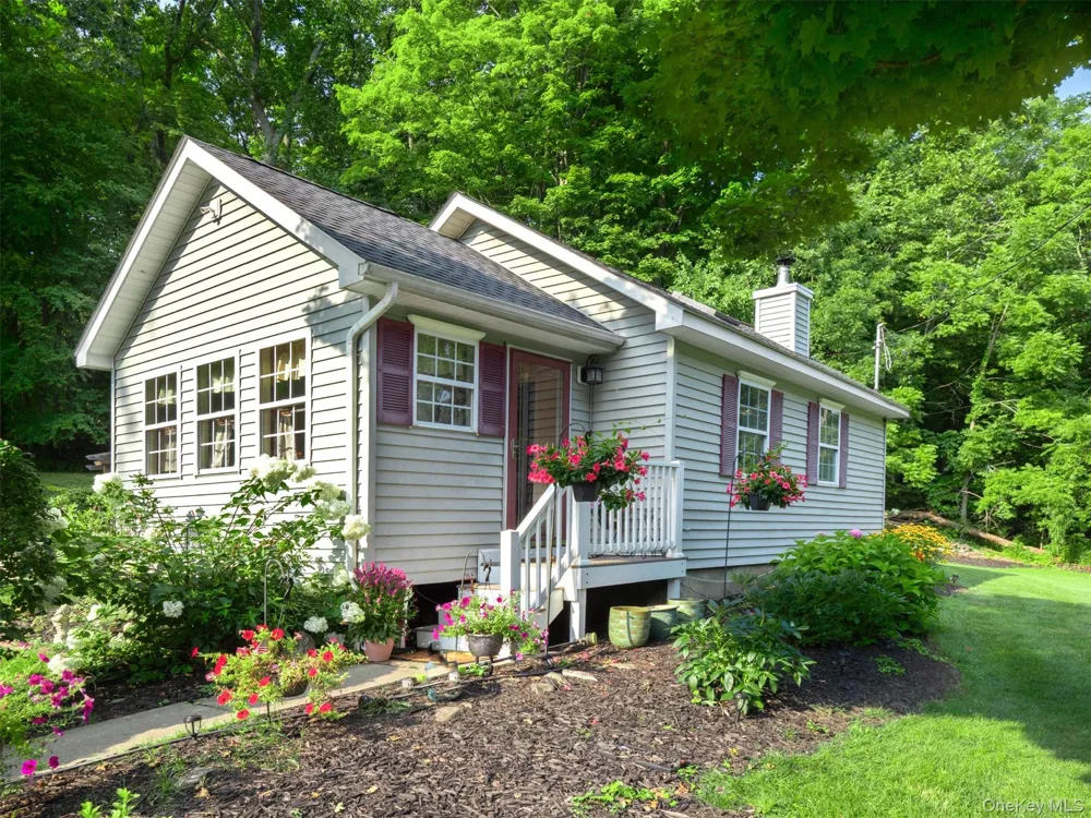 608 Kirbytown Road Middletown, NY 10940
