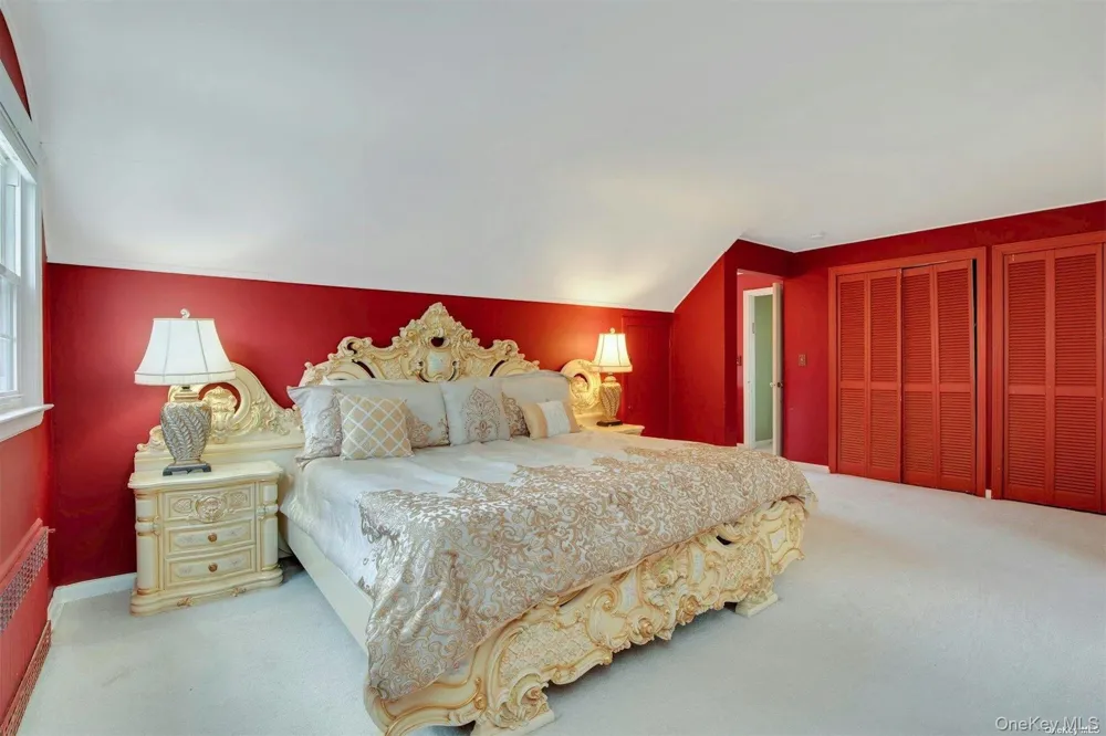 18 Addison Lane Greenvale, NY 11548