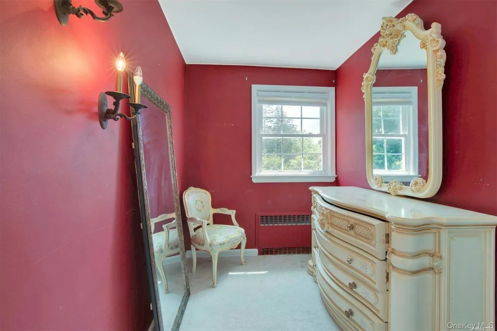 18 Addison Lane Greenvale, NY 11548