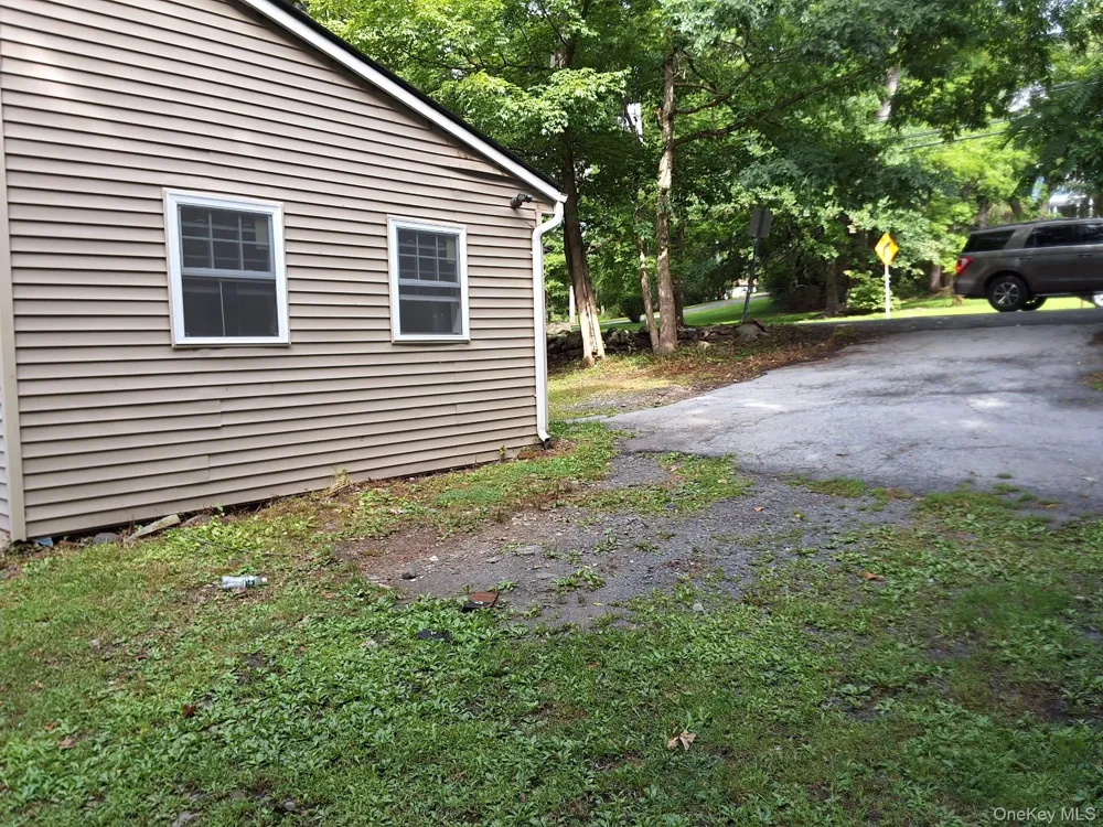 422 Spring Street Monroe, NY 10950