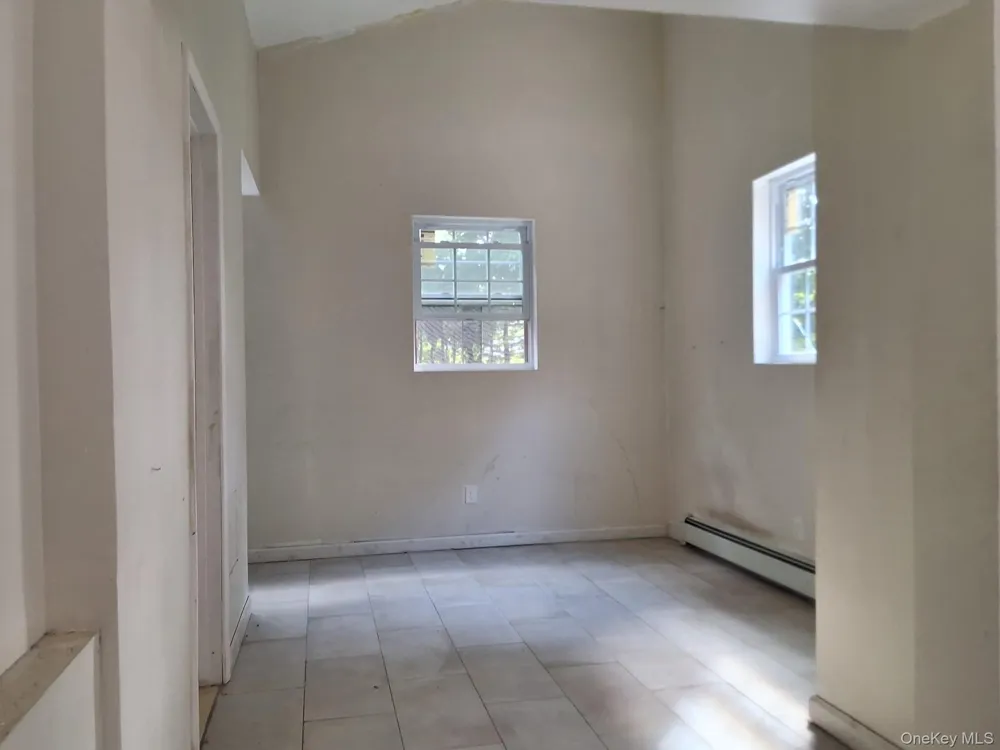 422 Spring Street Monroe, NY 10950