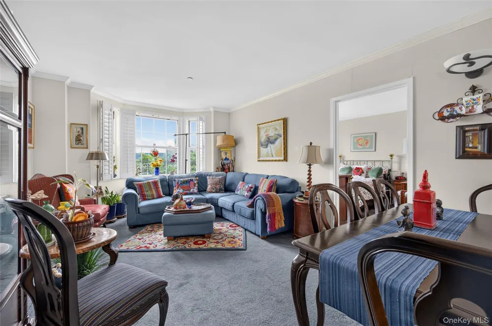 50 Merrick Avenue #423 East Meadow, NY 11554