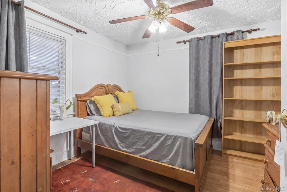 24102 142nd Avenue Rosedale, NY 11422