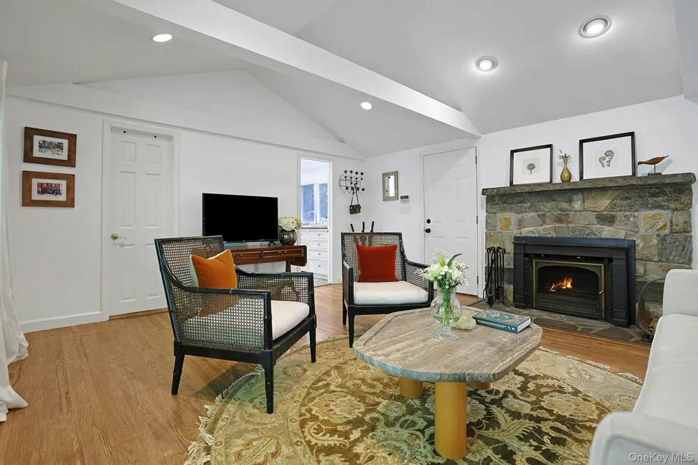 46 Gallows Hill Road Cortlandt Manor, NY 10567