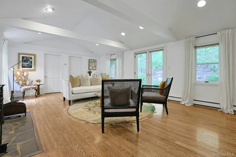 46 Gallows Hill Road Cortlandt Manor, NY 10567
