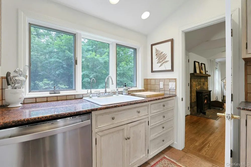 46 Gallows Hill Road Cortlandt Manor, NY 10567