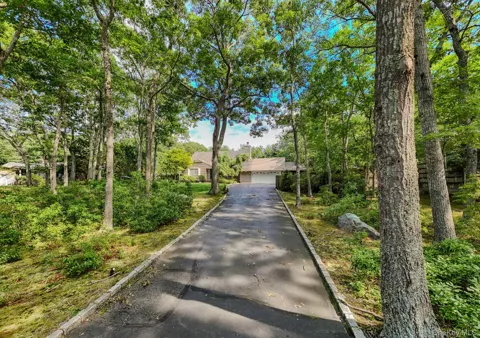10 West Landing Road