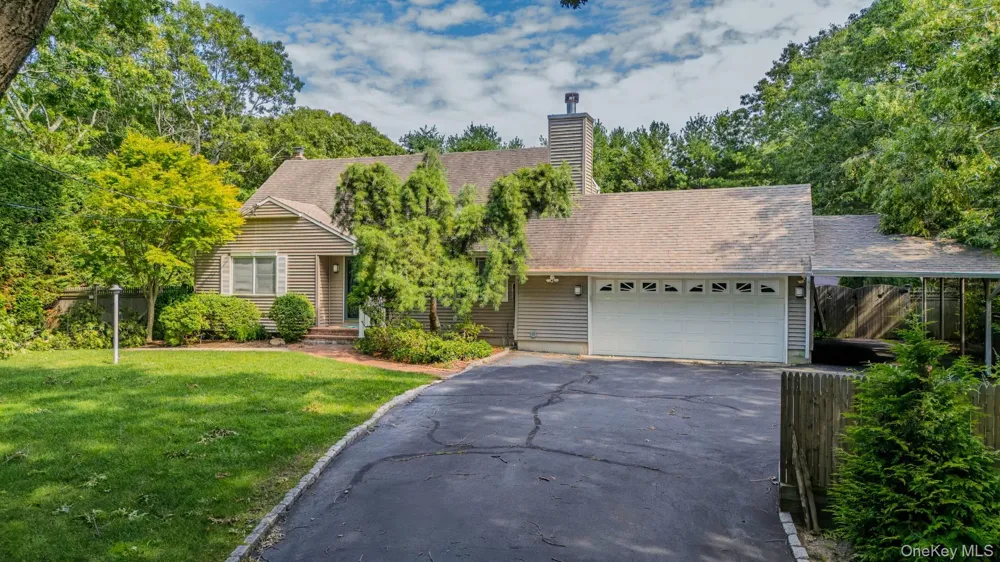 10 W Landing Road Hampton Bays, NY 11946