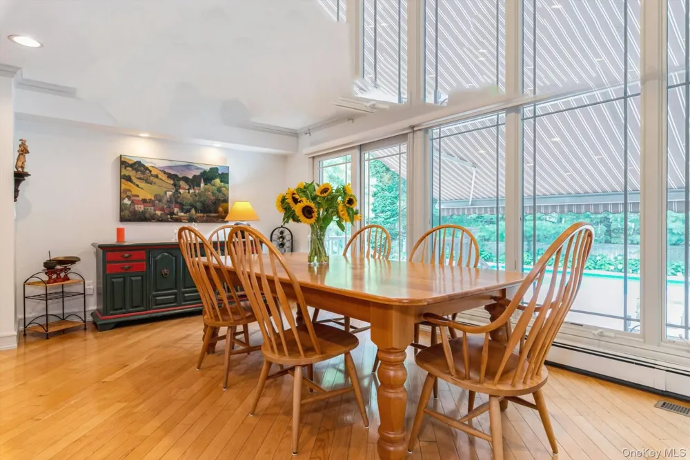 10 W Landing Road Hampton Bays, NY 11946