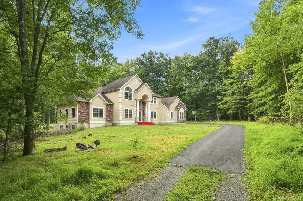 39 Jacob Rumph Court Montgomery, NY 12549