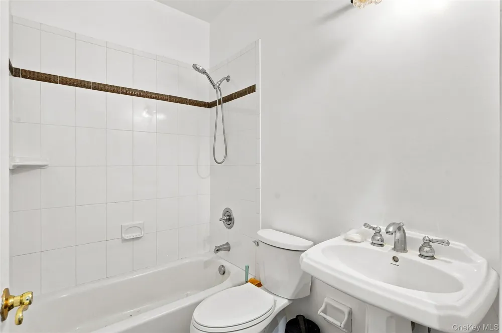 39 Jacob Rumph Court Montgomery, NY 12549
