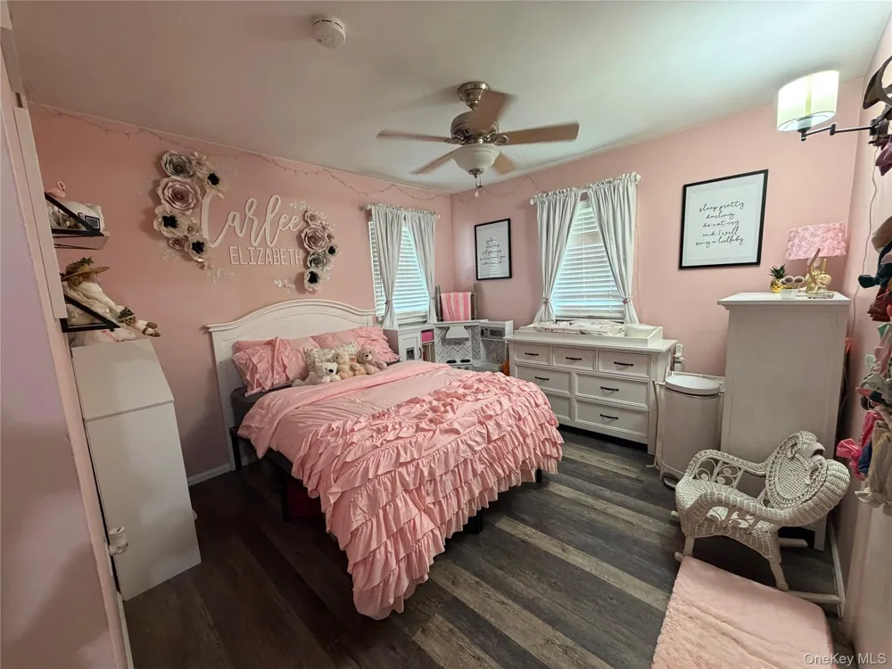 59 Pennant Drive Mastic Beach, NY 11951