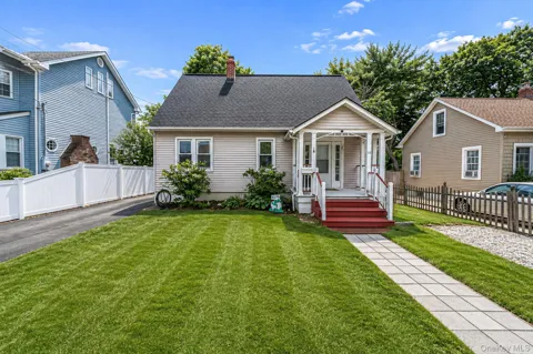 14 Richard Avenue