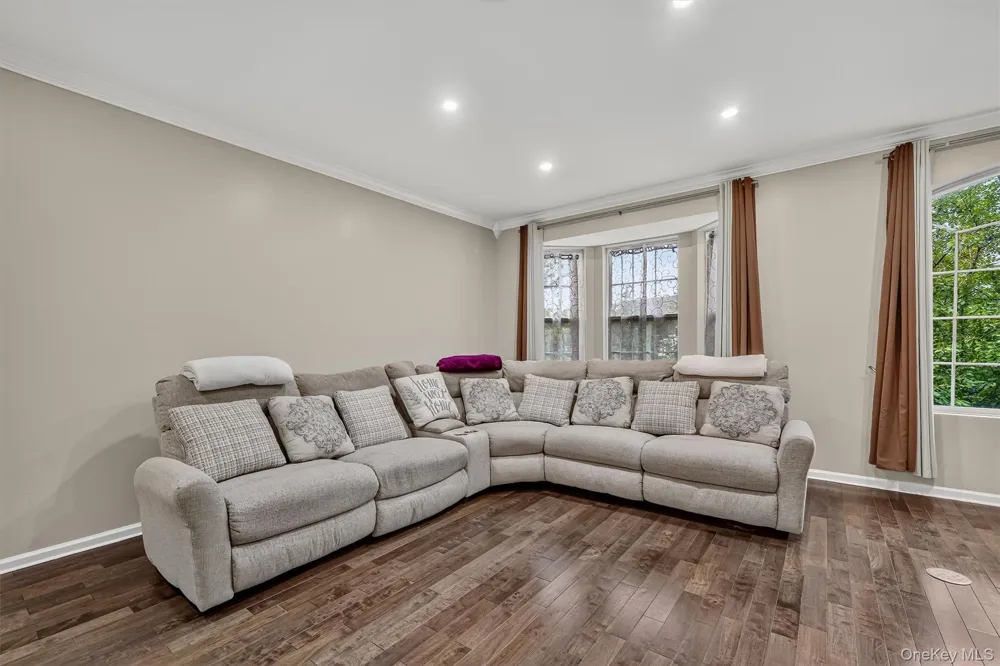 7 Gillian Court Monroe, NY 10950
