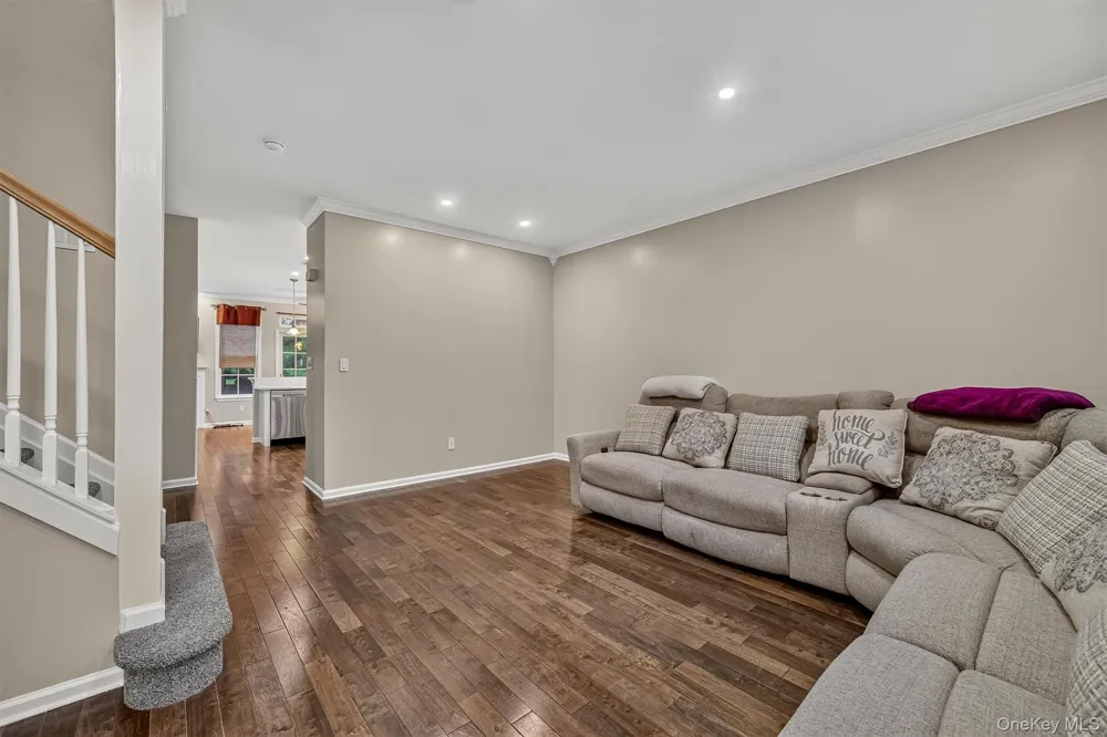 7 Gillian Court Monroe, NY 10950