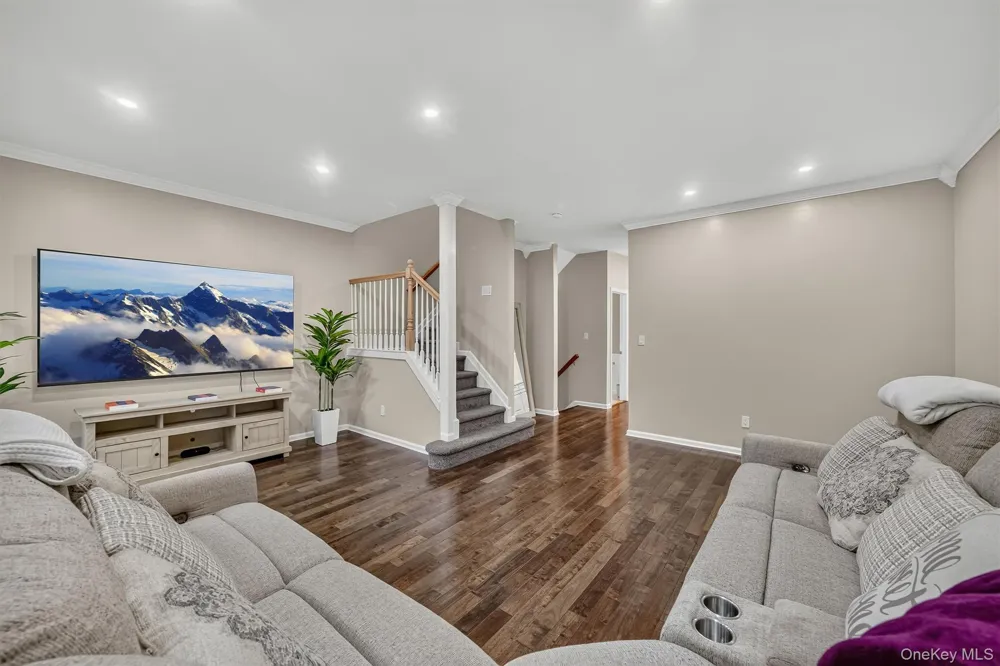 7 Gillian Court Monroe, NY 10950