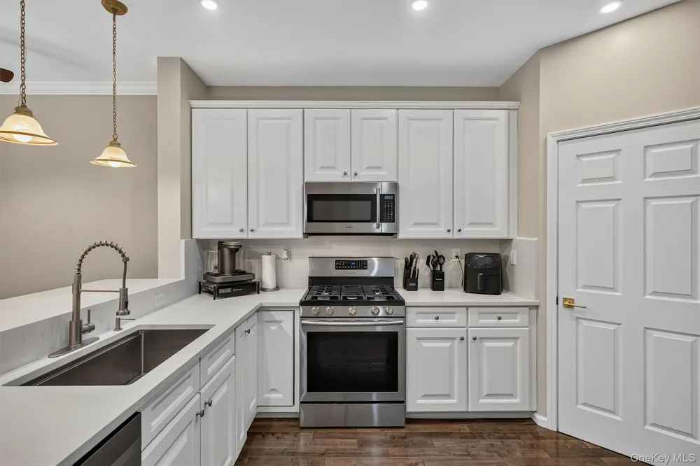 7 Gillian Court Monroe, NY 10950