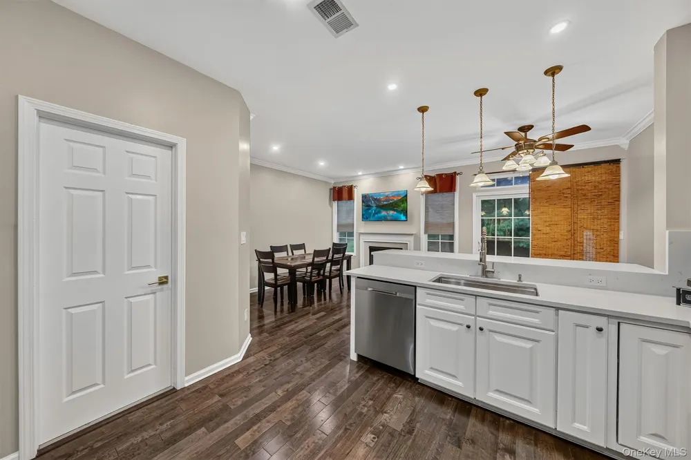 7 Gillian Court Monroe, NY 10950
