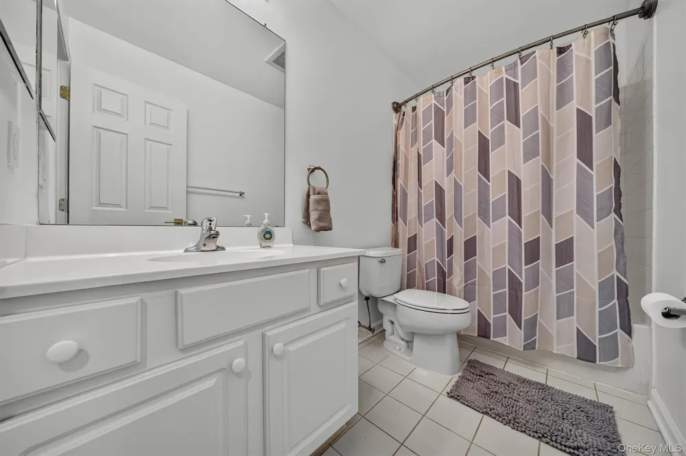 7 Gillian Court Monroe, NY 10950