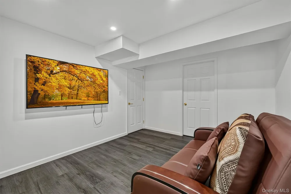 7 Gillian Court Monroe, NY 10950
