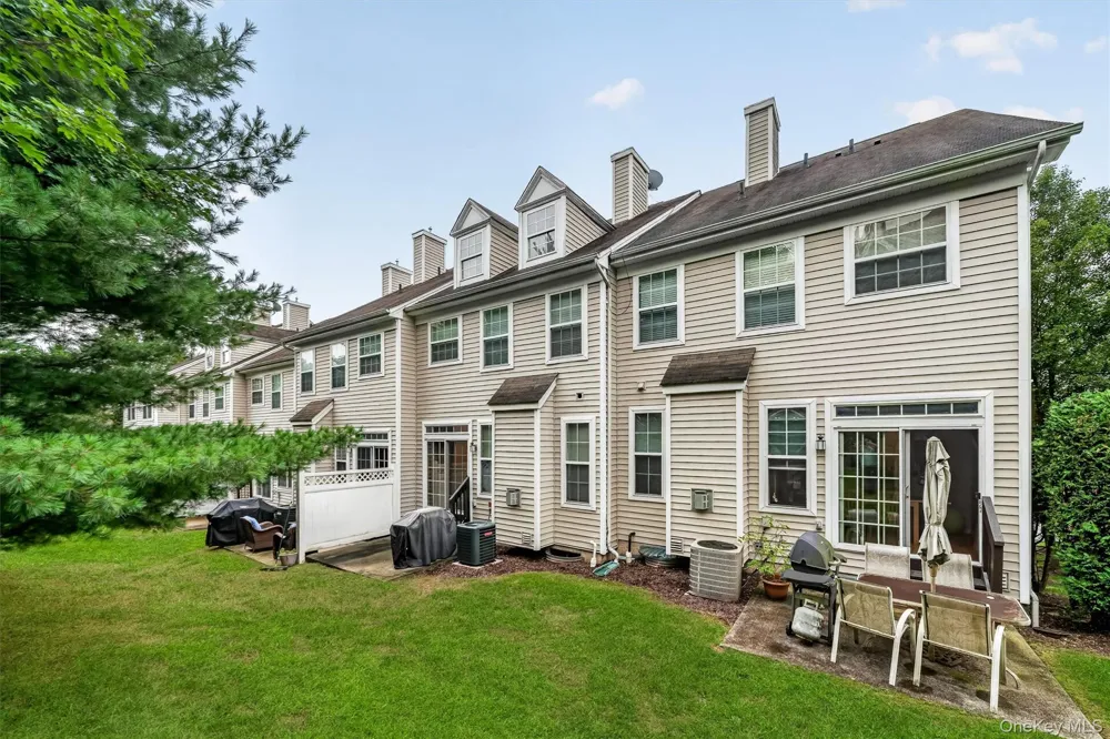 7 Gillian Court Monroe, NY 10950