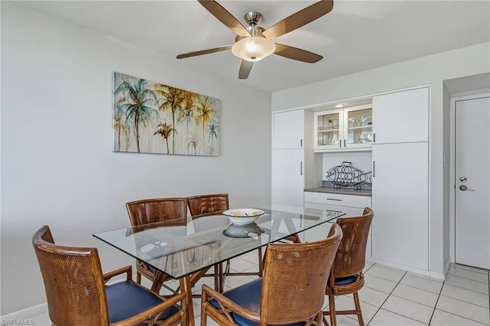 380 Seaview Court #908 Marco Island, FL 34145