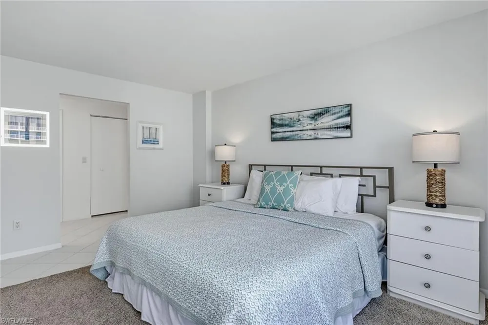 380 Seaview Court #908 Marco Island, FL 34145