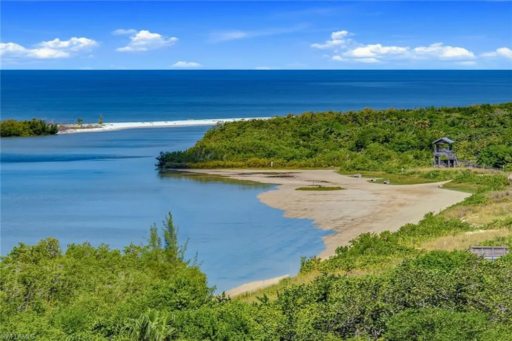 380 Seaview Court #908 Marco Island, FL 34145