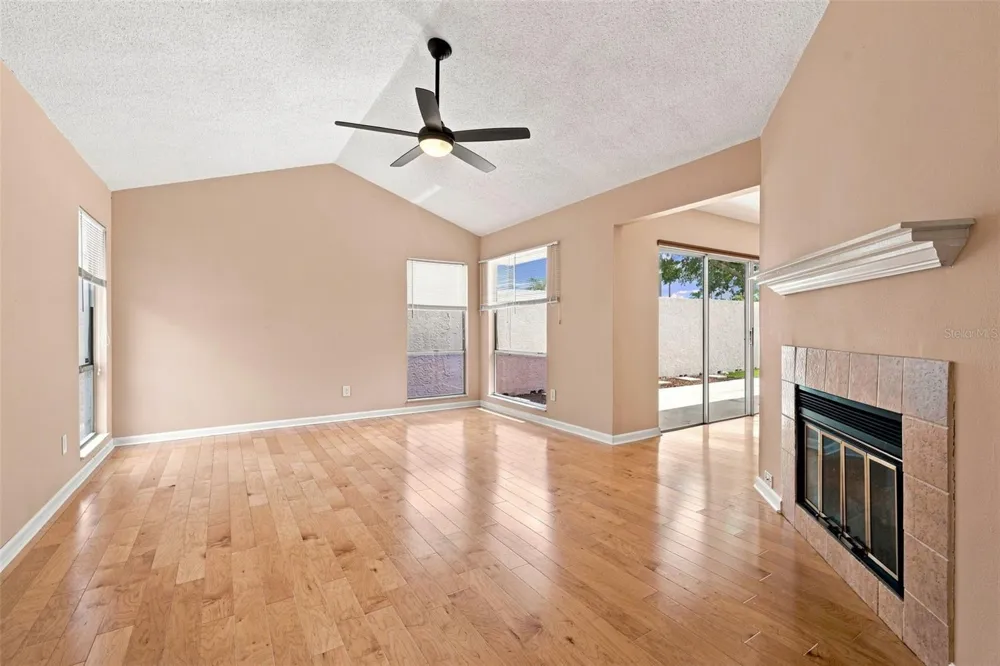 10836 VENICE CIRCLE Tampa, FL 33635
