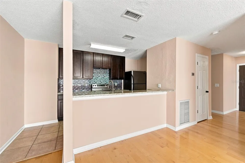 10836 VENICE CIRCLE Tampa, FL 33635