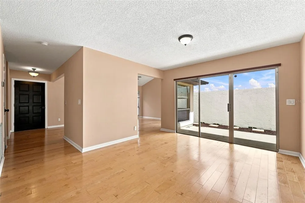 10836 VENICE CIRCLE Tampa, FL 33635