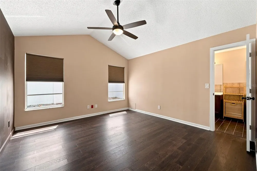 10836 VENICE CIRCLE Tampa, FL 33635