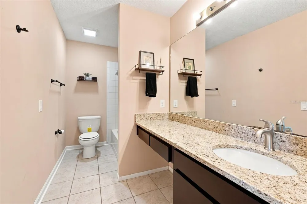 10836 VENICE CIRCLE Tampa, FL 33635
