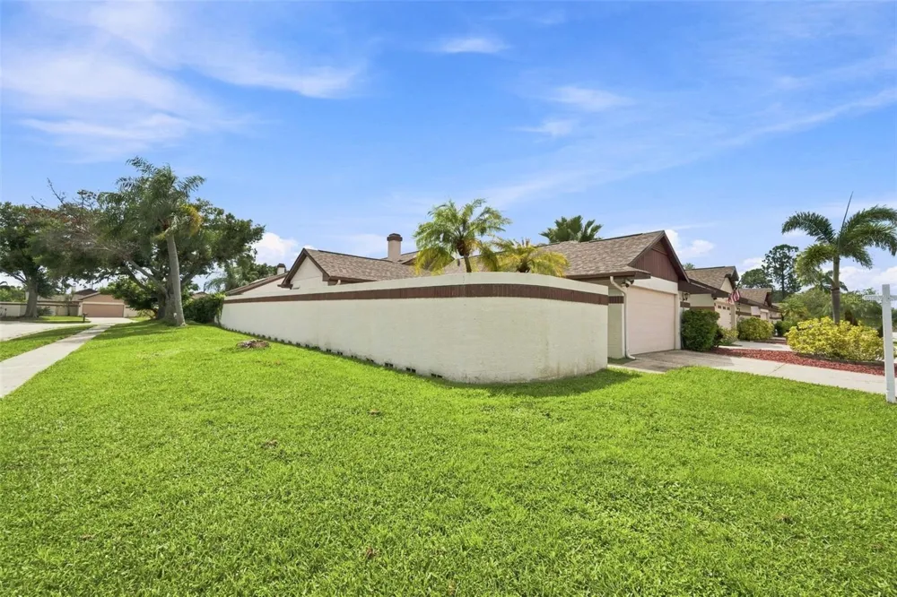 10836 VENICE CIRCLE Tampa, FL 33635