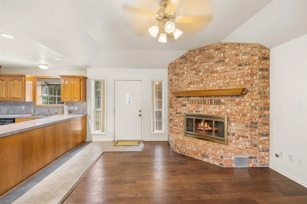20908 N State Highway 6 Bremond, TX 76629