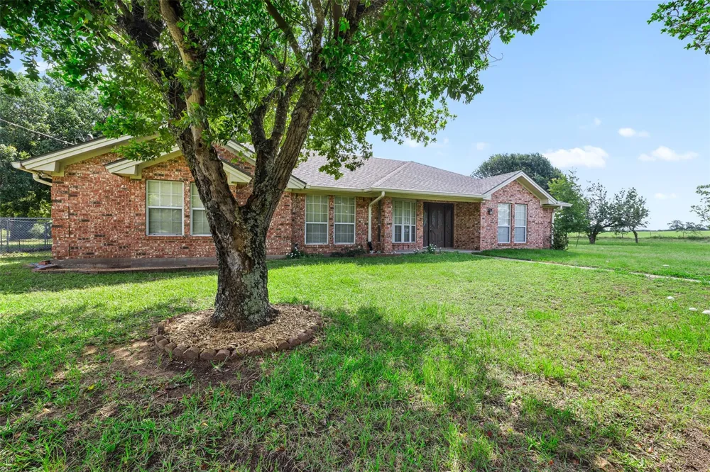 20908 N State Highway 6 Bremond, TX 76629