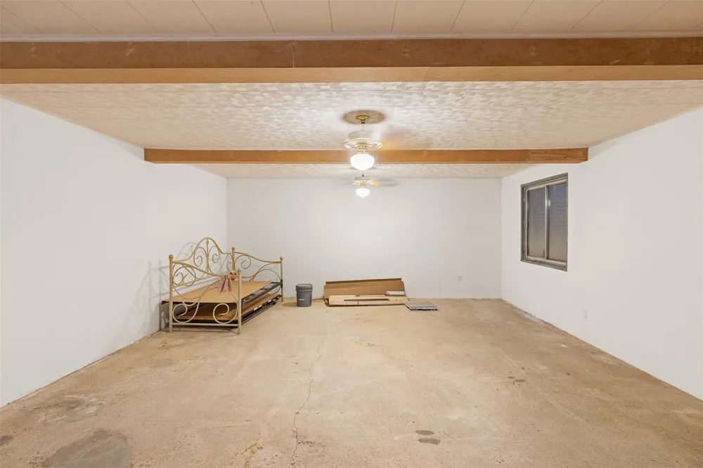 20908 N State Highway 6 Bremond, TX 76629