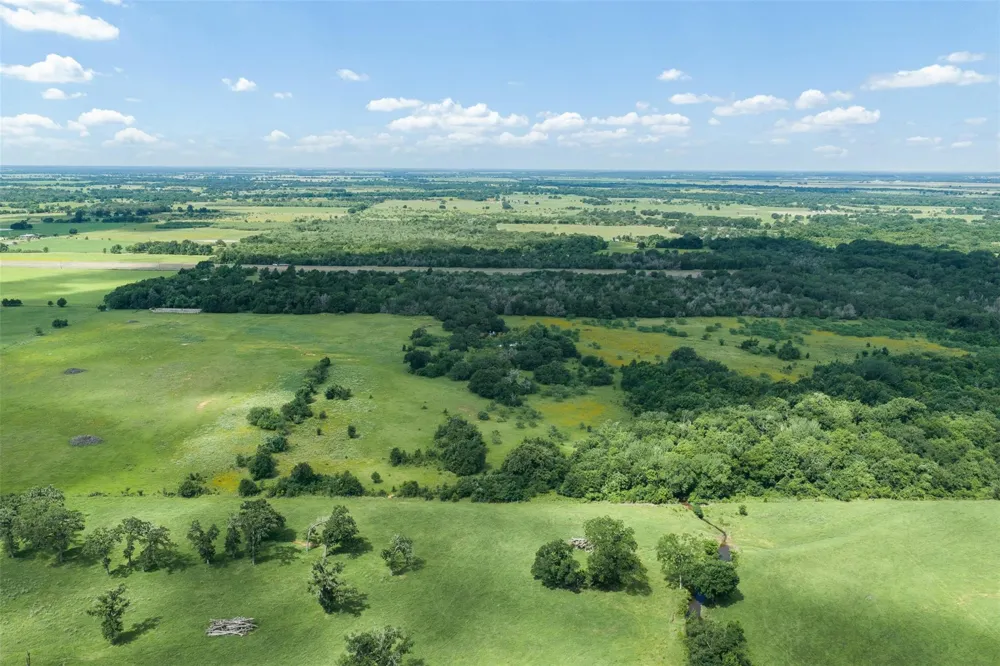 20908 N State Highway 6 Bremond, TX 76629