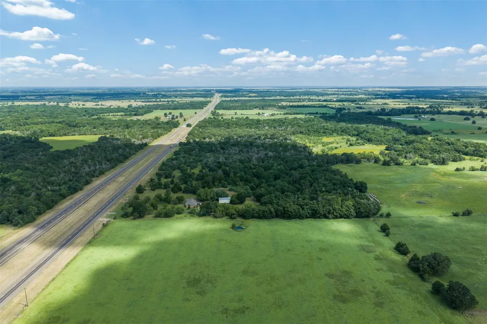 20908 N State Highway 6 Bremond, TX 76629